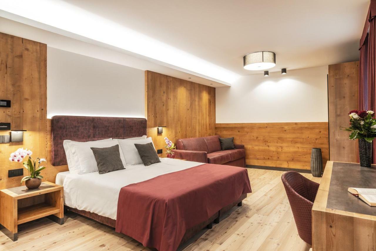 Ai Spiazzi Hotel Мецокорона Екстериор снимка